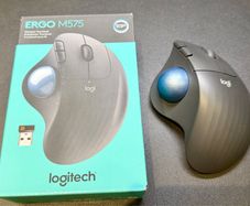 Logitech Ergo M575