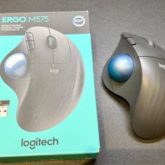 Logitech Ergo M575