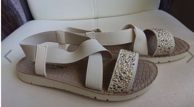 Cushion Walk Flat Shoes/ Sandals  Size 5