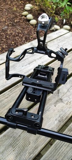 SmallRig Basic Shoulder Kit 2896 + Black Mamba Cage Kit for Canon EOS R5 C / R5 / R6 + Extras
