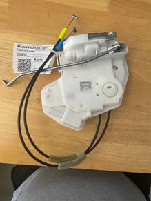 Mitsubishi Outlander door lock actuator