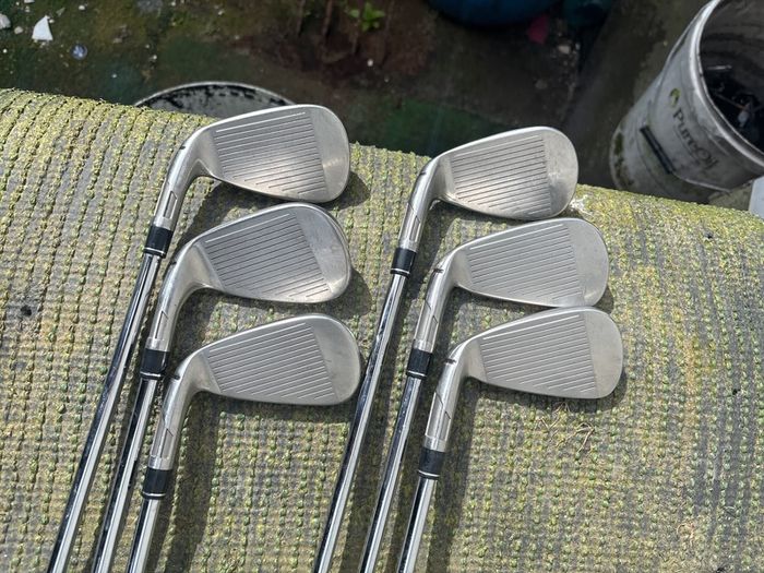 Taylormade stealth regular shaft