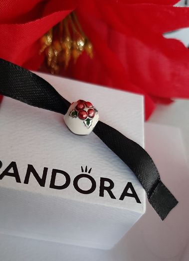 New genuine pandora jumper charm