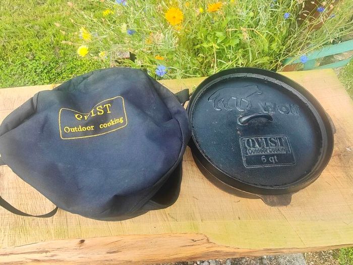Dutch oven camping