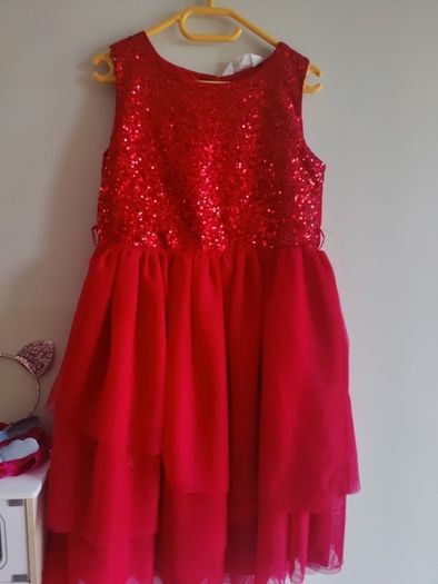 girls red dress