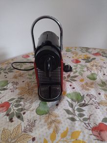 Magimix M110 Pixie Capsule Coffee Machine