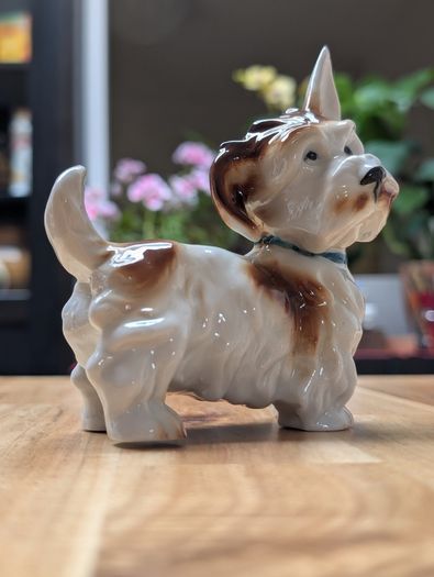 German porcelain terrier
