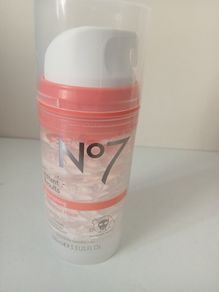 New No7 Instant Results Nourishing Hydration Mask