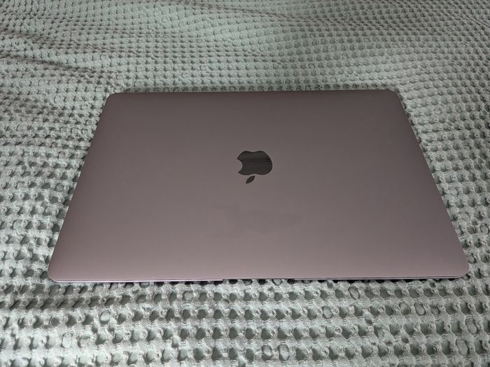 MacBook Air 13.3 perfect condition