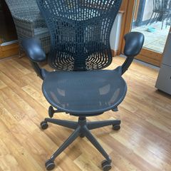 Herman Miller Mirra 2 Ergonomic Office Chair