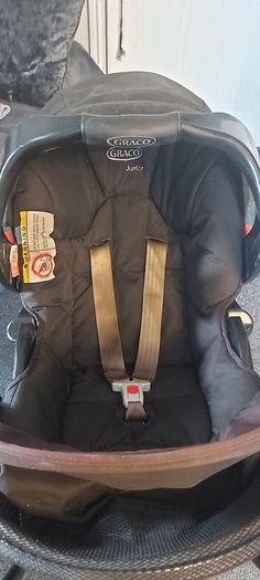 Graco stroller with infant car seat