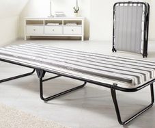 Folding bed