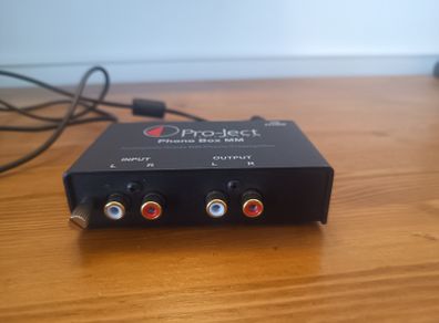 Pro-Ject Phono Box MM plus cables