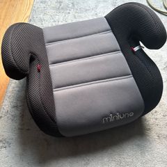 Booster seat