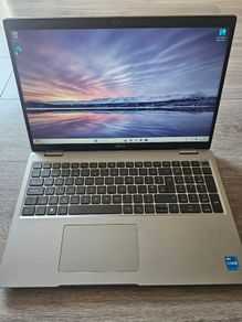Dell Latitude 5540  Intel i5 13th Gen 16GB RAM 256GB SSD