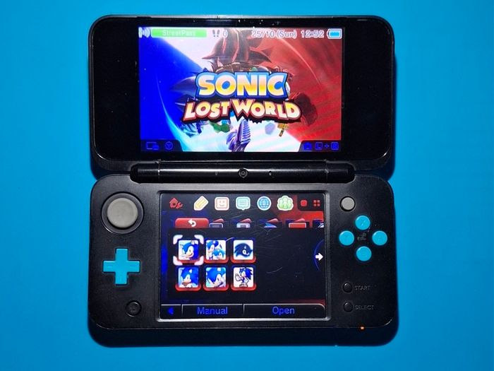 New 2DS XL - Black & Turquoise (Modded)