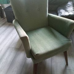 Beautiful Antique Chair (perfect for any room in the house)