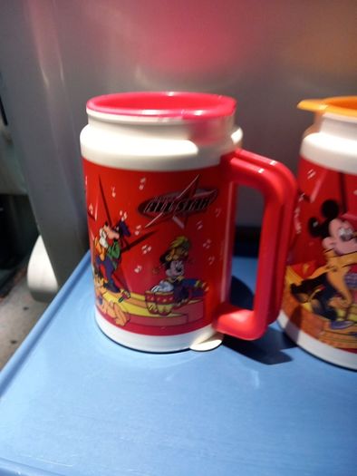 Disney mugs 100 Years Of Magic Coca Cola 90s Walt Disney World All-Star Resorts Mug Cup Mickey  Kids present