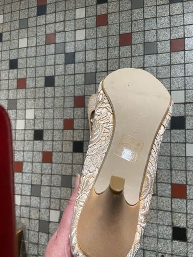 Wedding shoes off white/light beige. Size 8/41