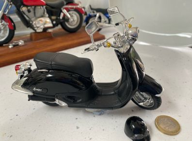 Model Honda Motorbike