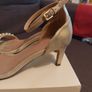 NEXT low heel occasion stiletto. Size 4. Like new. Gold / pearl. Rrp 52 euro Image 9