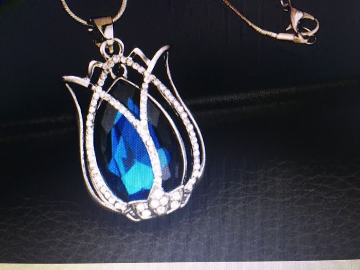 Silver/Crystal Pendant
