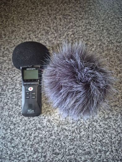 Zoom h1n audio recorder
