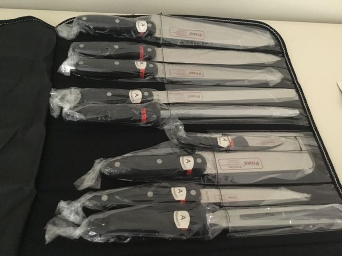 Chefs knife set