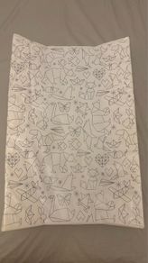 Baby changing mat anti-roll