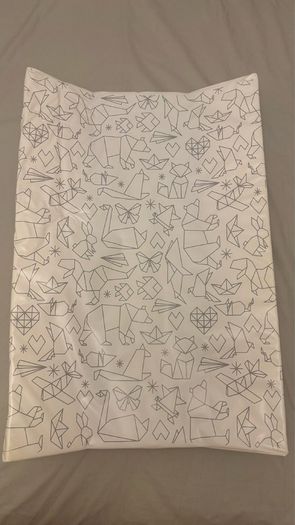 Baby changing mat anti-roll