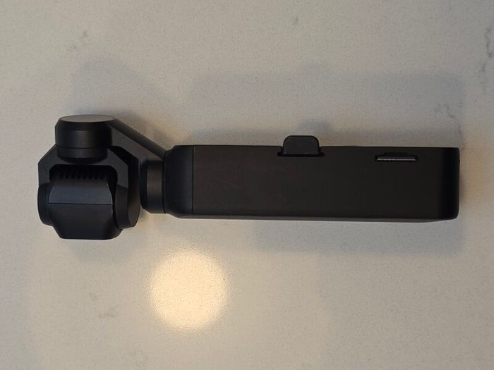 Selling my DJI Osmo Pocket (1st Generation) in excellent condition.