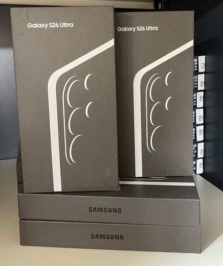 Samsung S26 Ultra,256GB Free phone cover and Screen Protector Black/white/skyblue//violet Brand New Sealed 2 Years Samsung Warranty Receipt.