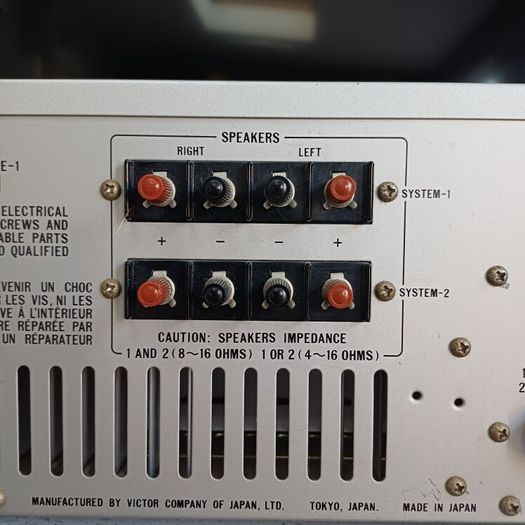 VINTAGE  Hi-Fi from the Japanese Golden era JVC As-5 Stereo integrated Amplifier 1978 aluminum silver faced in Wonderful condition
