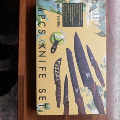Swiss knife set
