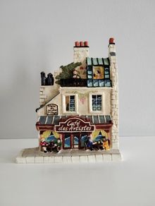 Souvenir of a building model from France
