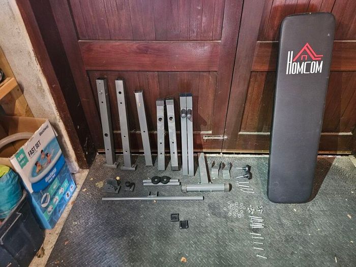 weight bench