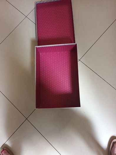 Large Cardboard. Decorative  Box. S. 17" x 12". New.