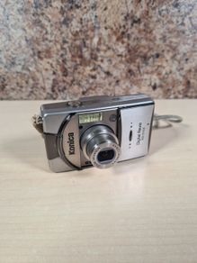 Konica Kd-310z Digital Camera 3.2 Megapixel Compact  No Charger Or Memory Card