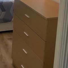 Chest of drawer