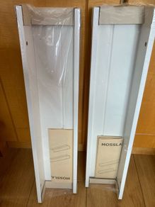 Mosslanda book shelf x 2
