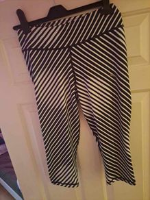 Puma black&white dry cell knee length leggings for women size M UK10/12 EU38/40 Postage included
