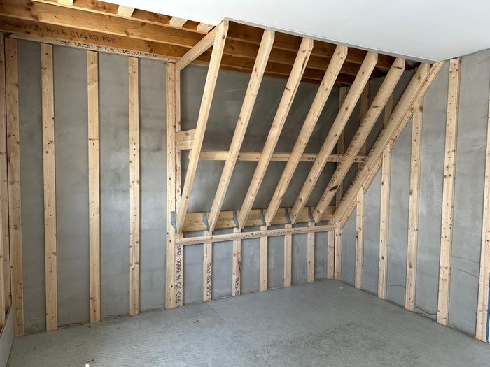 Home climbing wall and matting