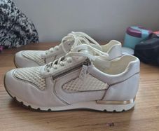 Caprice White Leather And Mesh ,size 6.5 (40) H Fit As New, Worn For 1 Hour