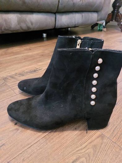 Tamaris black boots-Uk7