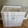 Traditional Vanity Unit Image 7