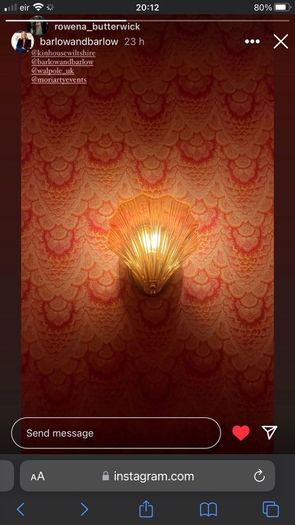 Shell wall light