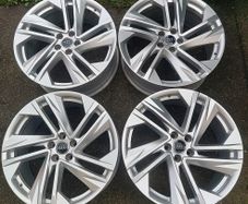 4 x Genuine Audi Q7 S-Line 20'' Alloys (5x112) Delivery