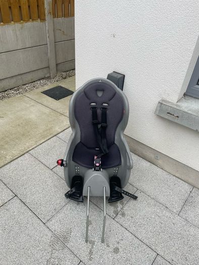 childs bike seat