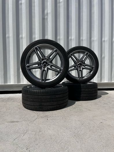 Genuine Mercedes AMG 19" Alloy Wheels