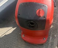 Hilti VC 40-U industrial wet-and-dry dust extractor/vacuum